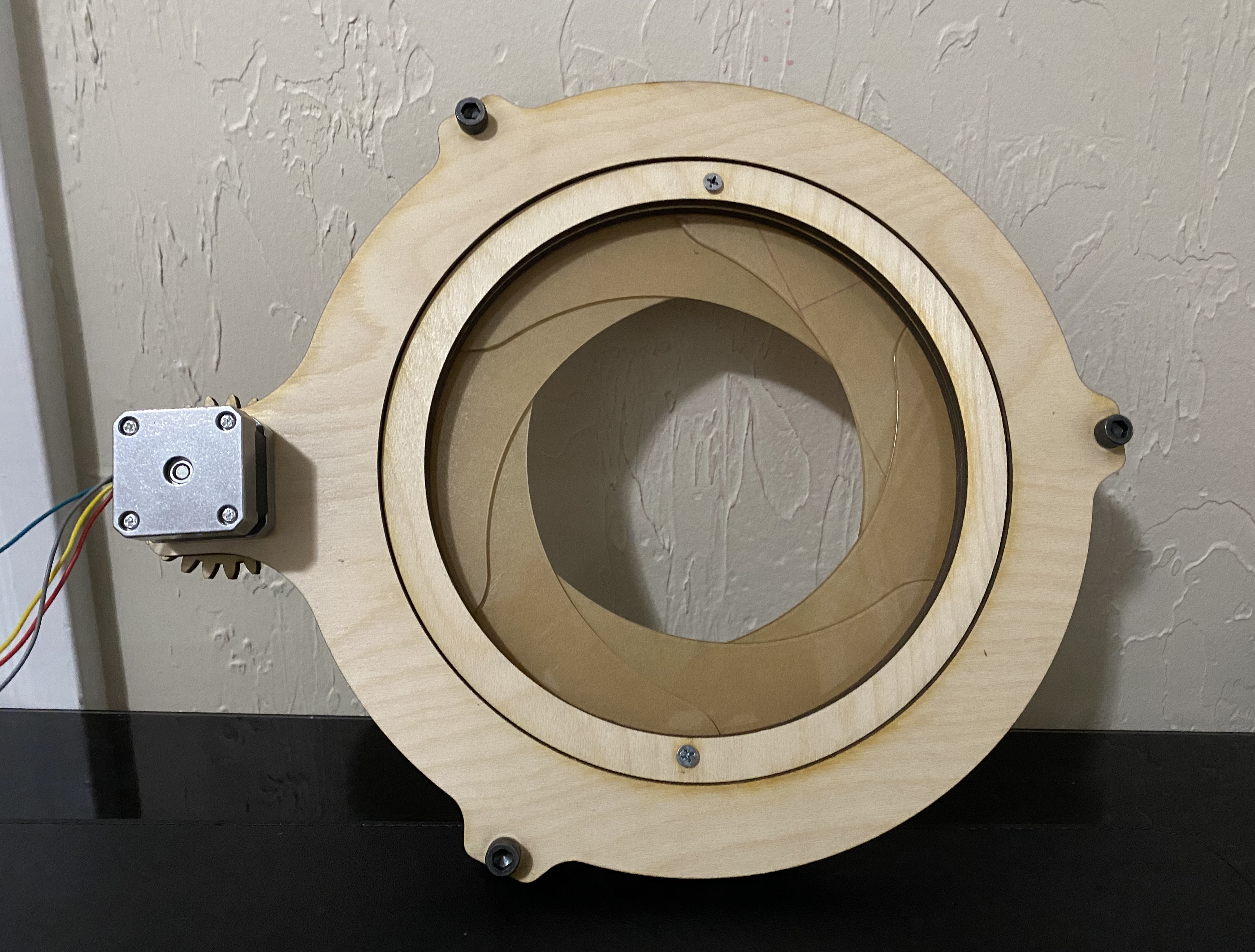 Mechanical Eye Frame